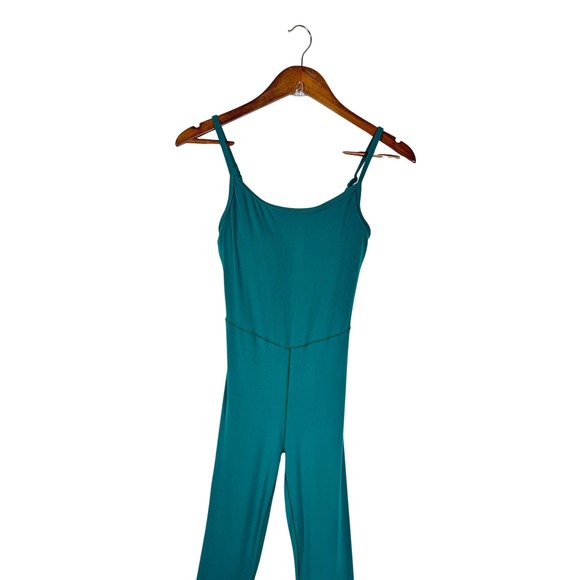 OFFLINE by Aerie Real Me Xtra Green Flare Jumpsuit XS One Piece Workout Yoga - Picture 4 of 10